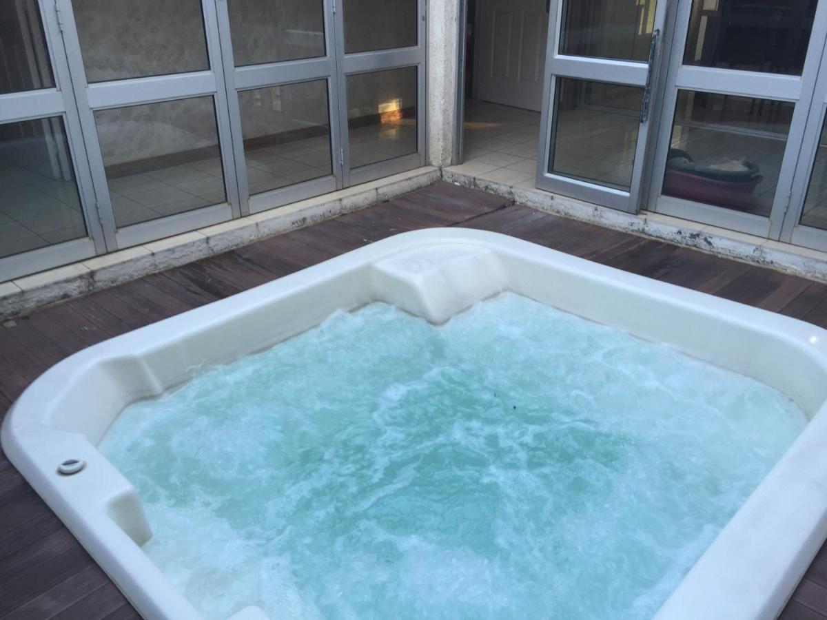 Sun Villa Chambre Chez L Habitant サン＝ドニ エクステリア 写真