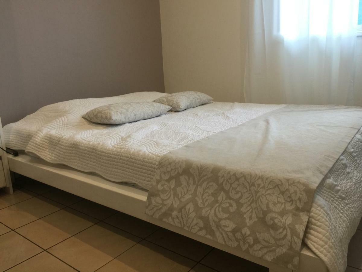 Sun Villa Chambre Chez L Habitant サン＝ドニ エクステリア 写真