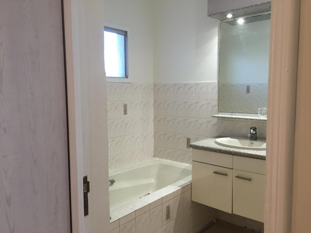 Sun Villa Chambre Chez L Habitant サン＝ドニ エクステリア 写真
